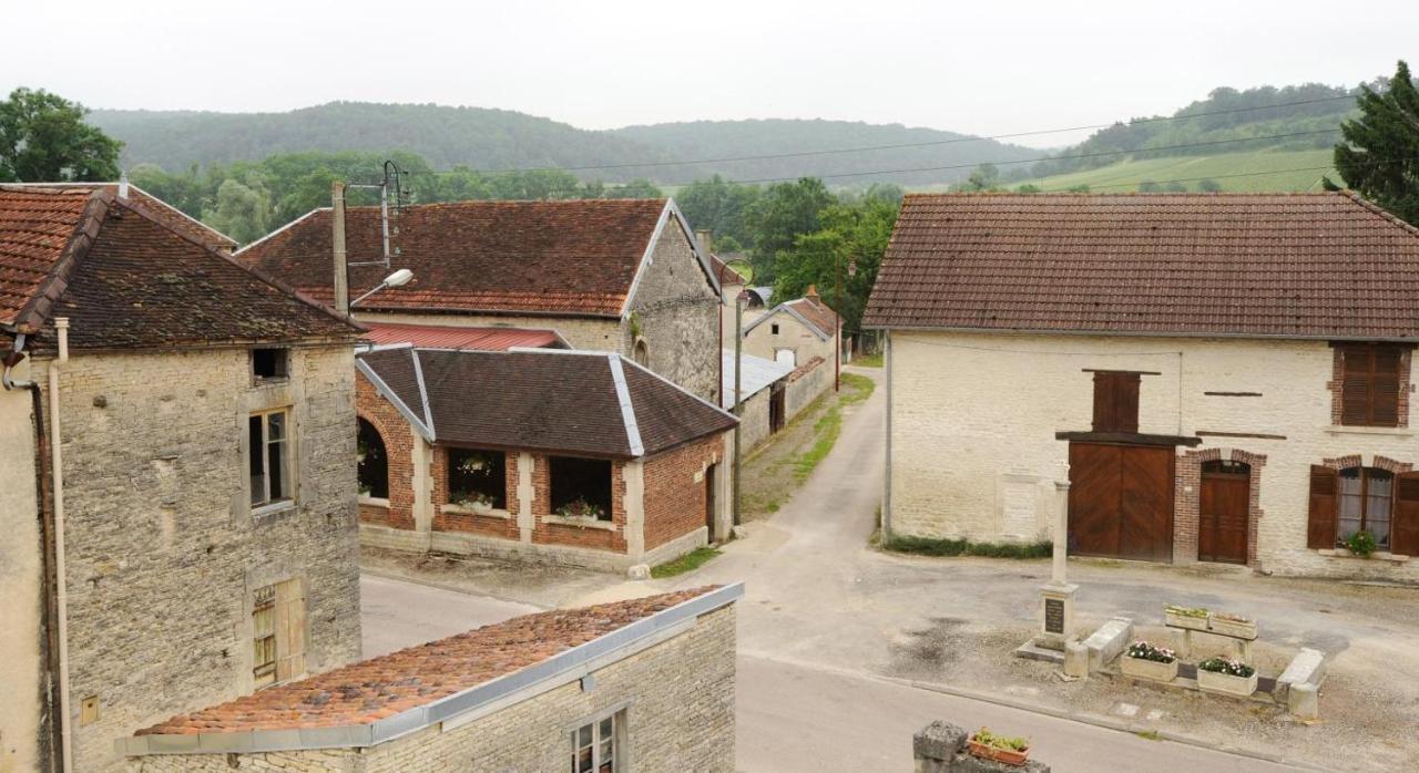 Chez Victor Villa Spoy  Exterior photo